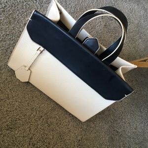 Super big Zara bag